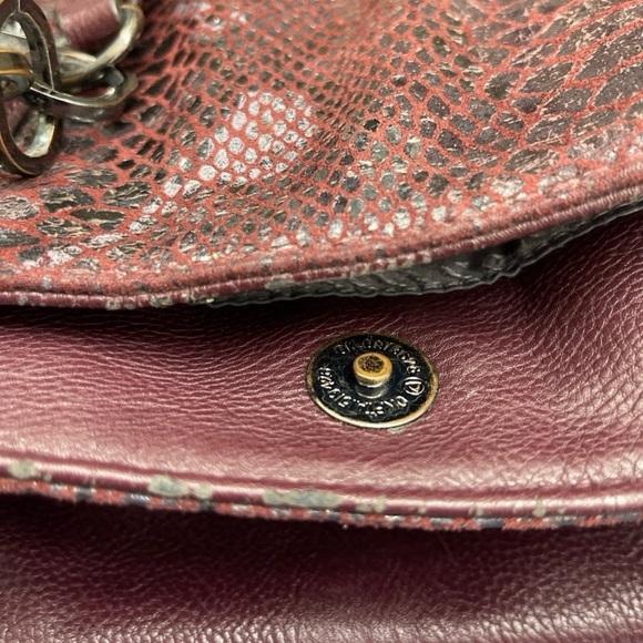 Vera Wang Purse - Picture 10 of 10